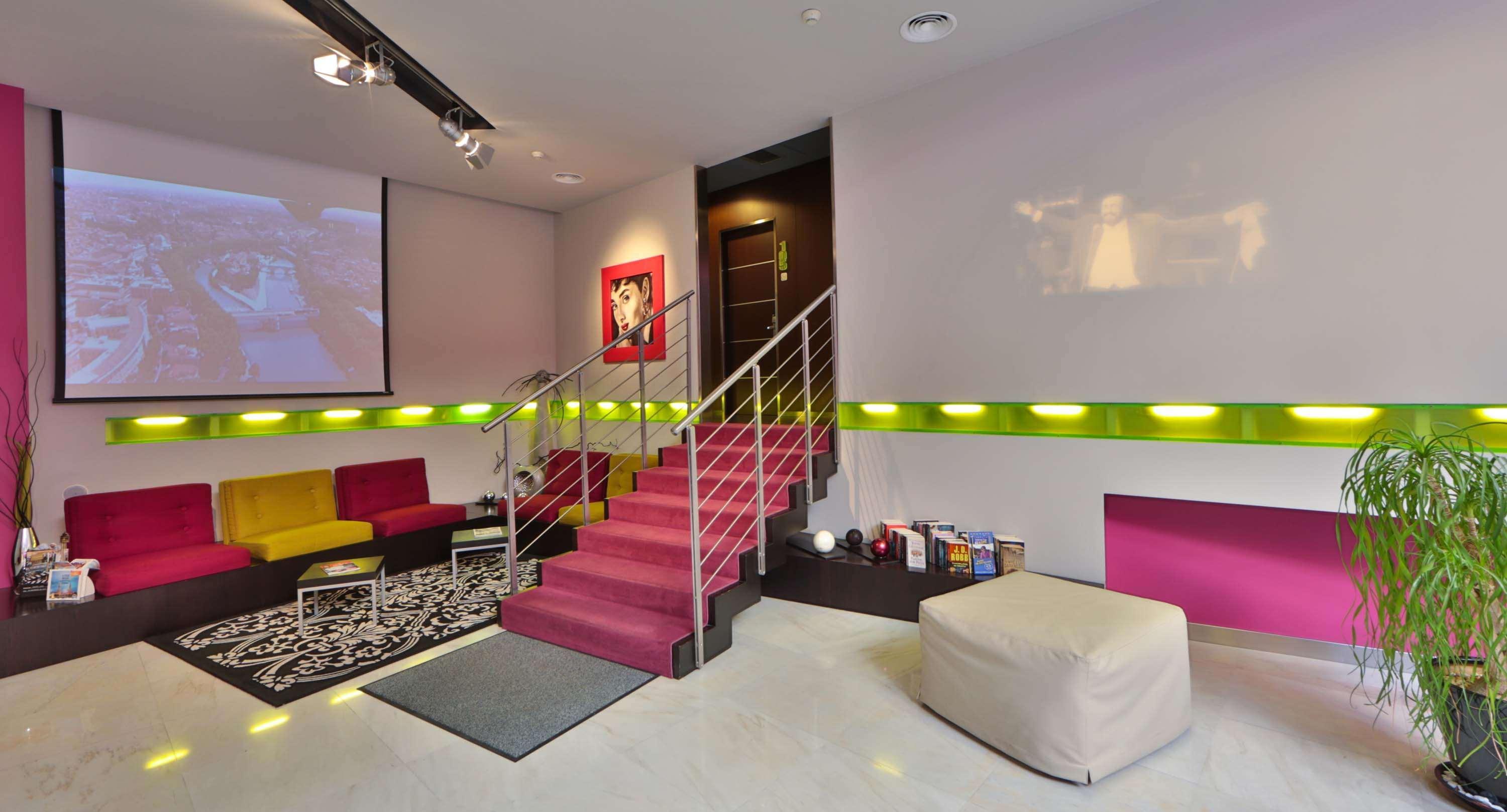 Best Western Cinemusic Hotel Rome Exterior photo